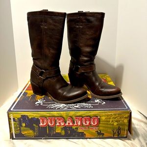 Durango Women’s boots. Size 8.5. Brown Leather pull on boots.